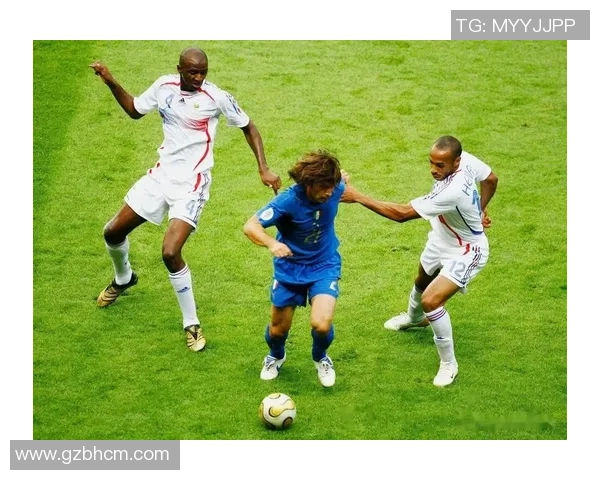 欧洲最小足球明星的传奇故事与成长历程揭秘